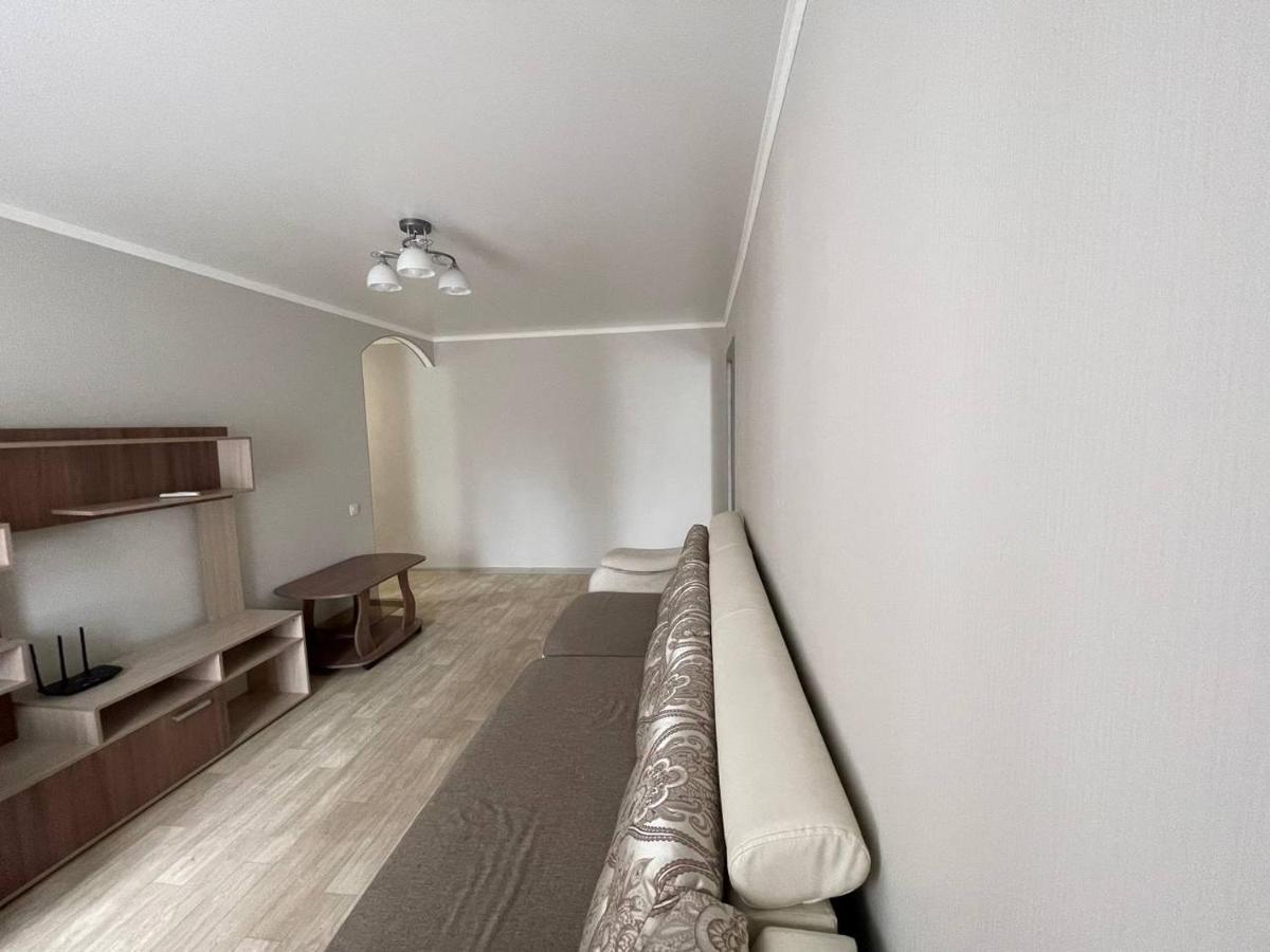Apartment On Kievskaya Street Bishkek Esterno foto